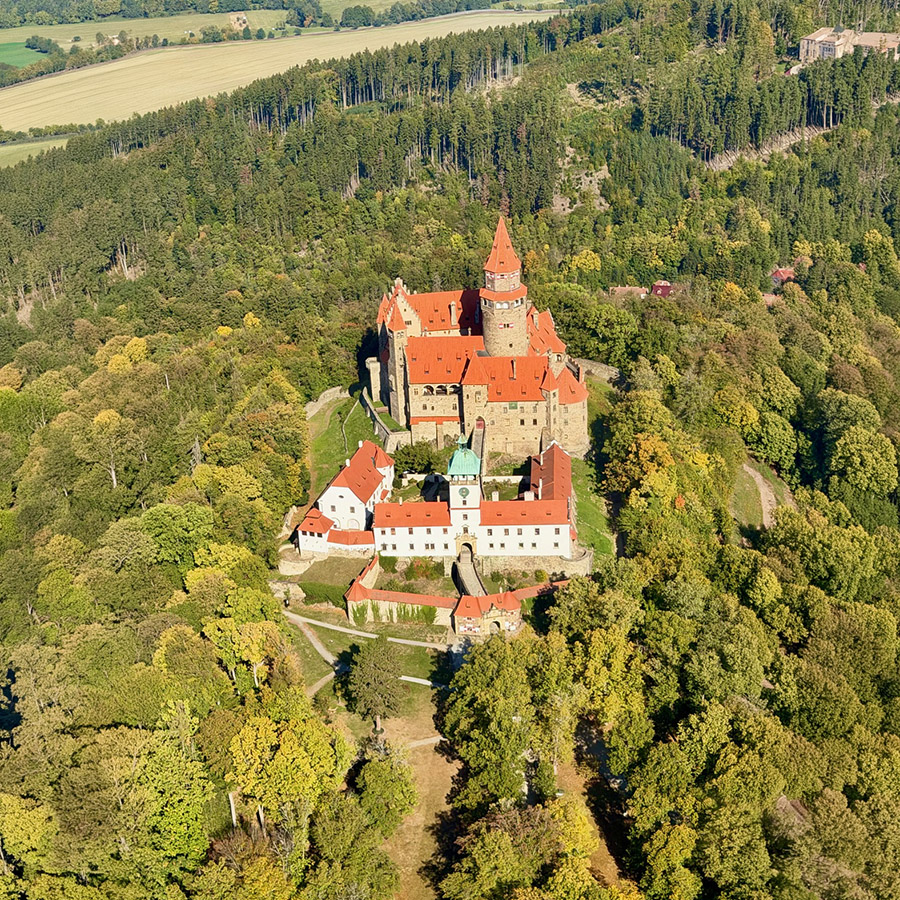 Hrad Bouzov - Nemakej.cz