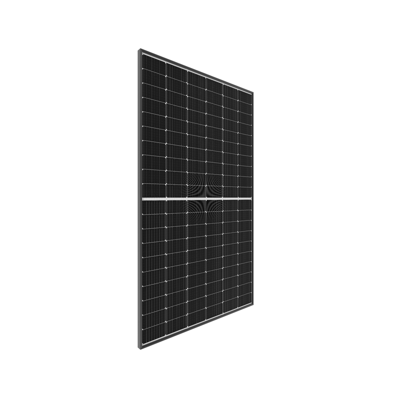 Fotovoltaický panel s černým rámem, 2108 x 1048 x 35 mm, 24 kg, články: 144 (6 x 24)